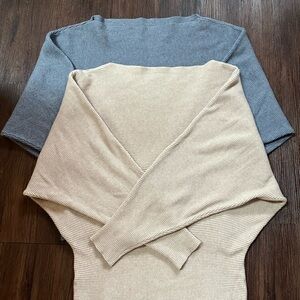 Ckikiou brand  Women's Crew Neck set of 2 Sweaters - Gray and Cream size XS EUC